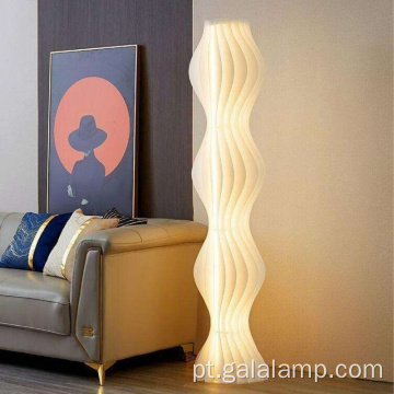 Candeeiro de pé nórdico moderno Wavy Cocoon